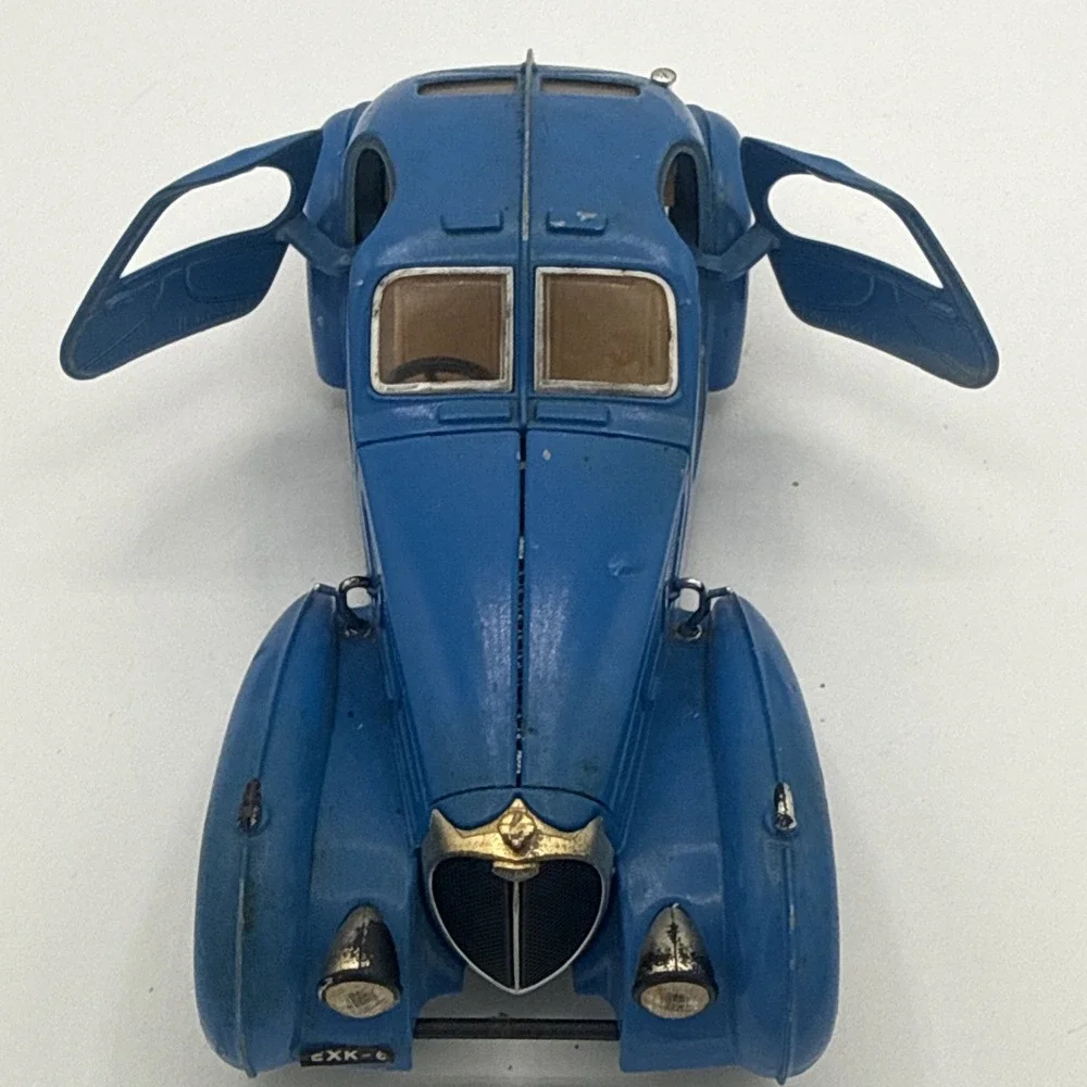 Burago 1936 Bugatti Atlantic 1/24 Made in Italy Rare Vintage VTG